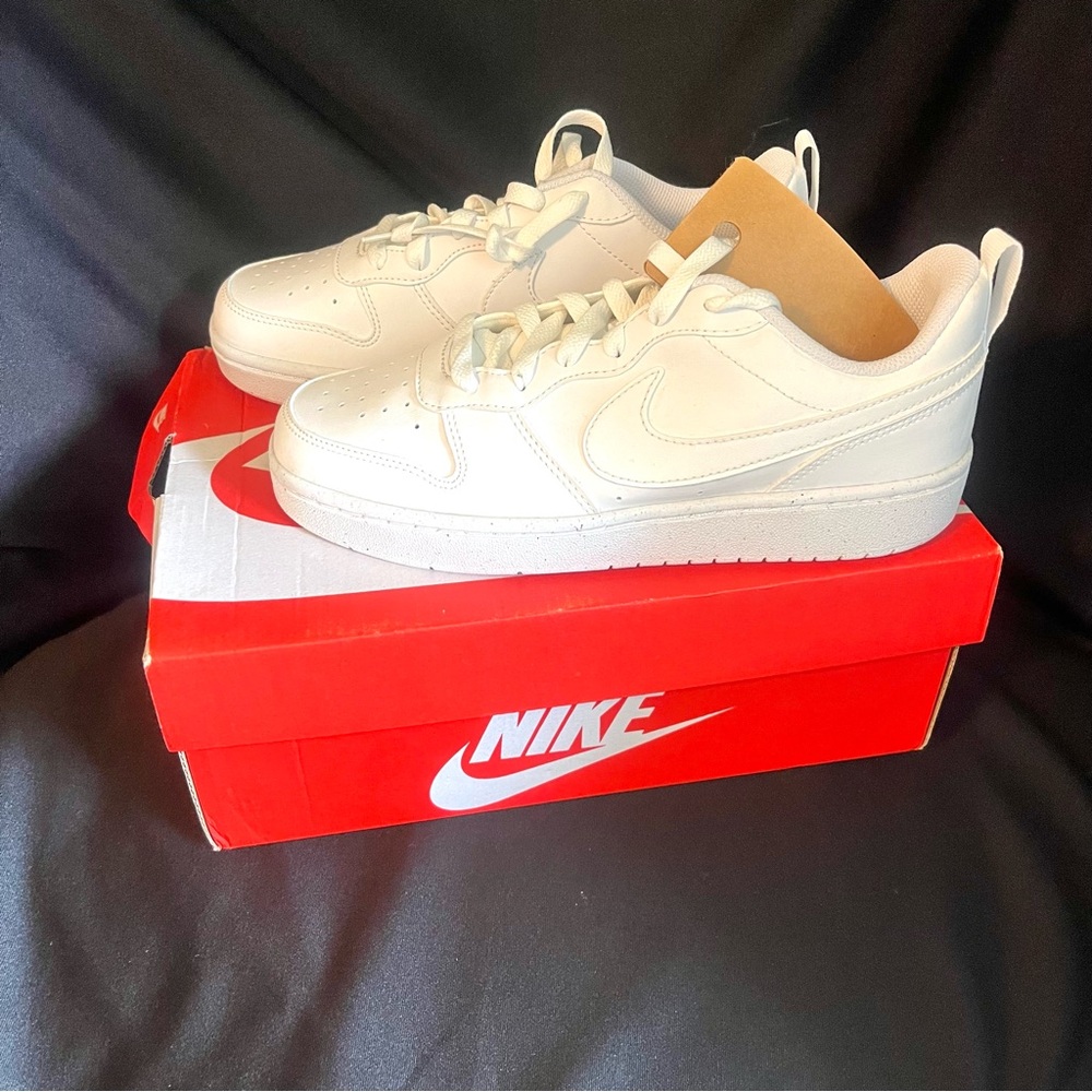 Nike Court Borough Low Recraft GS Kids Size 6y White